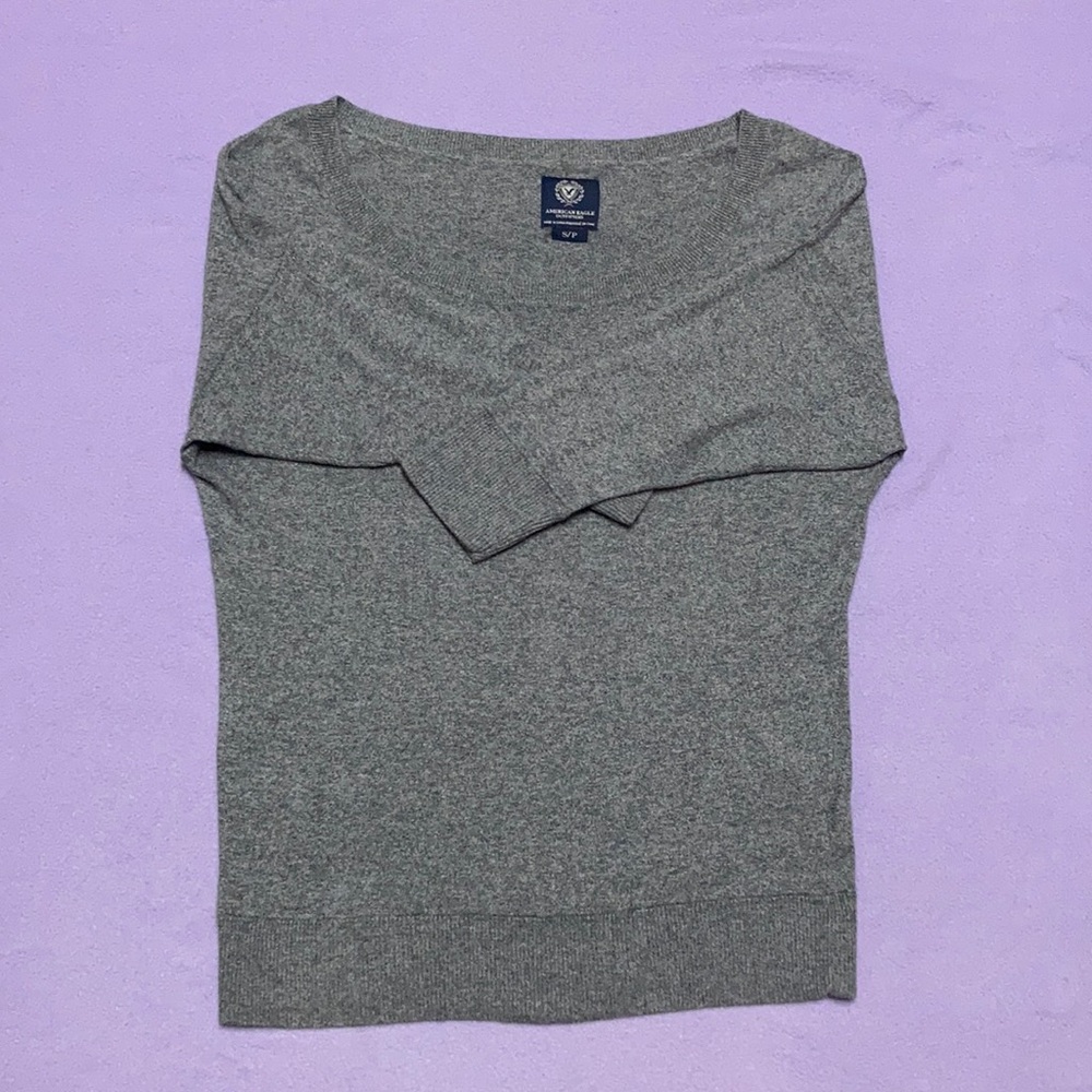 American Eagle Outfitters Sweater (NEW)